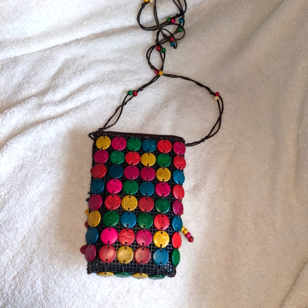 Multi-colored Coconut Shell Beaded Crossbody Purse (Small) - Picture 3 of 8
